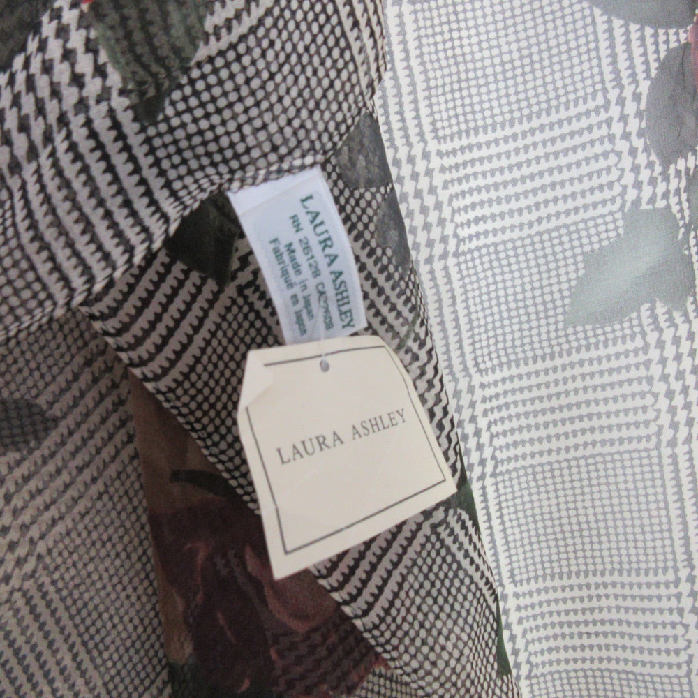 LAURA ASHLEY Designer Chiffon Silk Scarf - NWT - Square – 1020