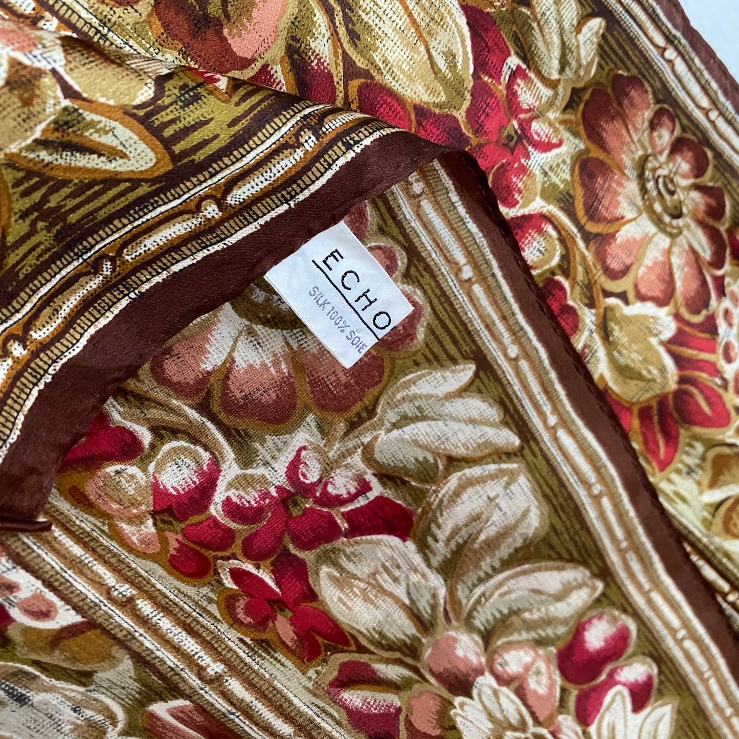 Echo Floral Silk Scarf - Square - 5258