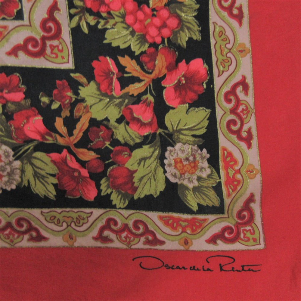 Oscar Floral Design Silk Scarf - Square - 5413