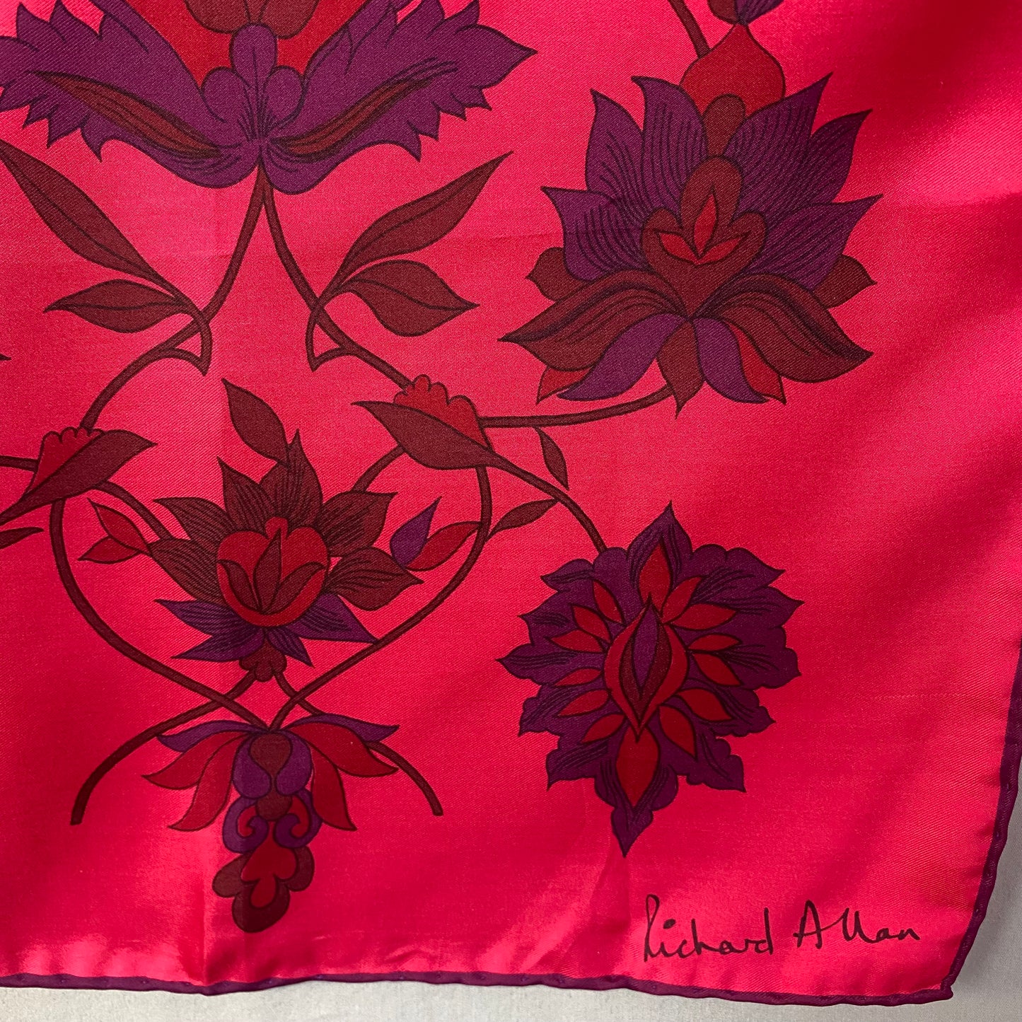 Richard Allen Floral Silk Scarf - Square – 4768