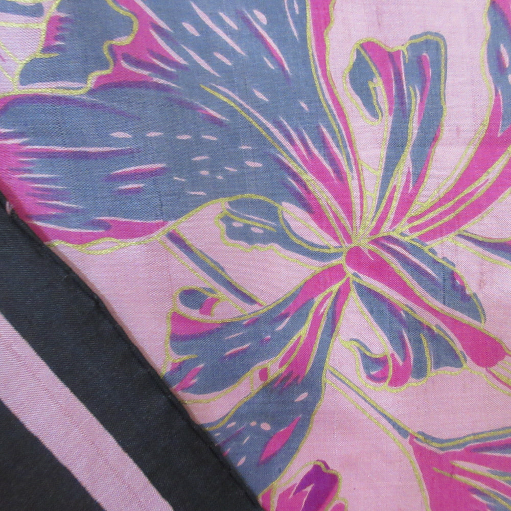 Floral Design Thai Silk Scarf - Square - 1145