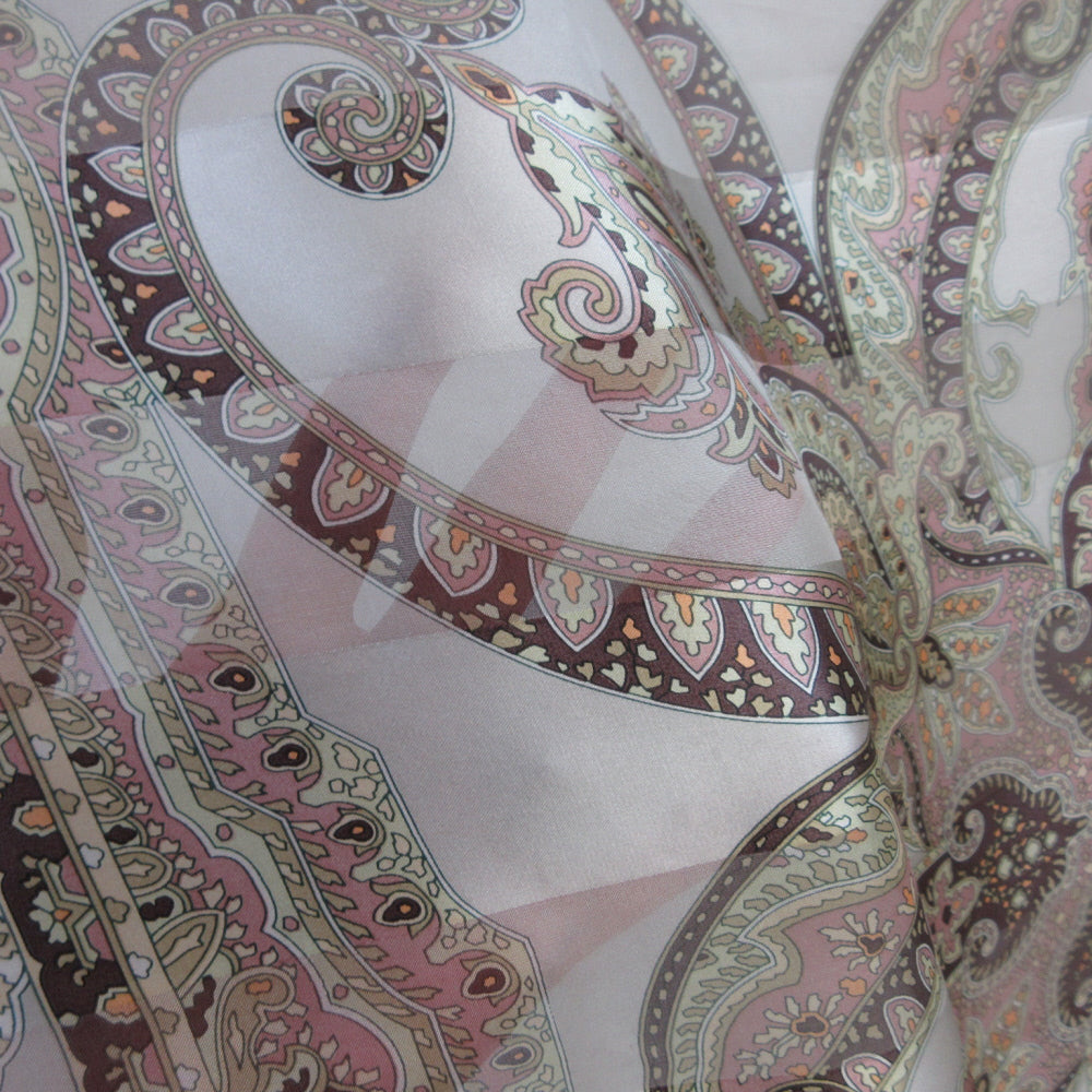 Danier Pretty Silk Scarf - Square – 5440