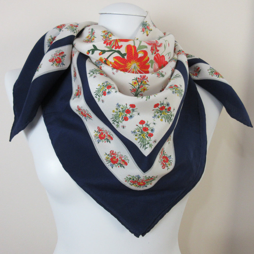 Gucci Designer Floral Silk Scarf - Square - 5441
