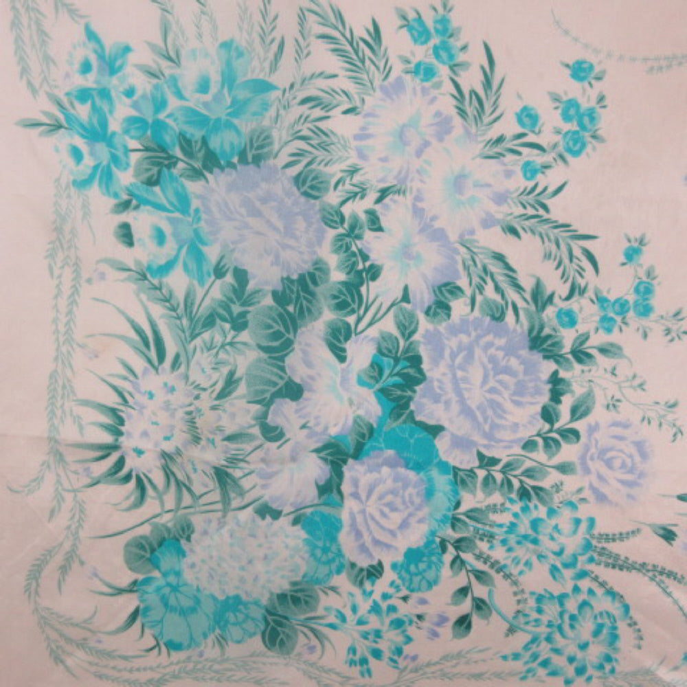 Triangle Vintage Designer Silk Scarf - Square - 1575