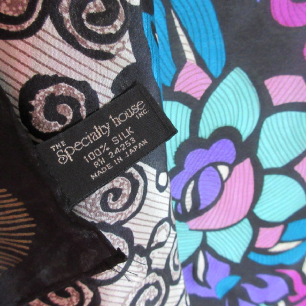 Retro Floral Design Silk Scarf - Square - 1918