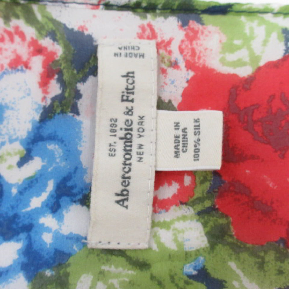ABERCROMBIE & FINCH Silk Scarf - Square - 2717