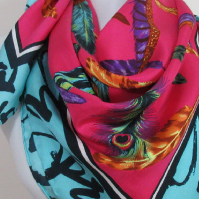 Express Feathers Silk Scarf - Square - 3199