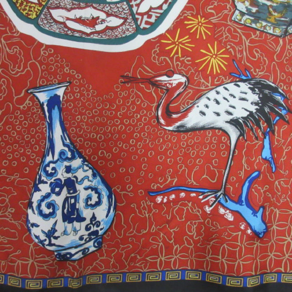 ART - ROYAL ONTARIO MUSEUM - ROM Silk Scarf - Square - 3383
