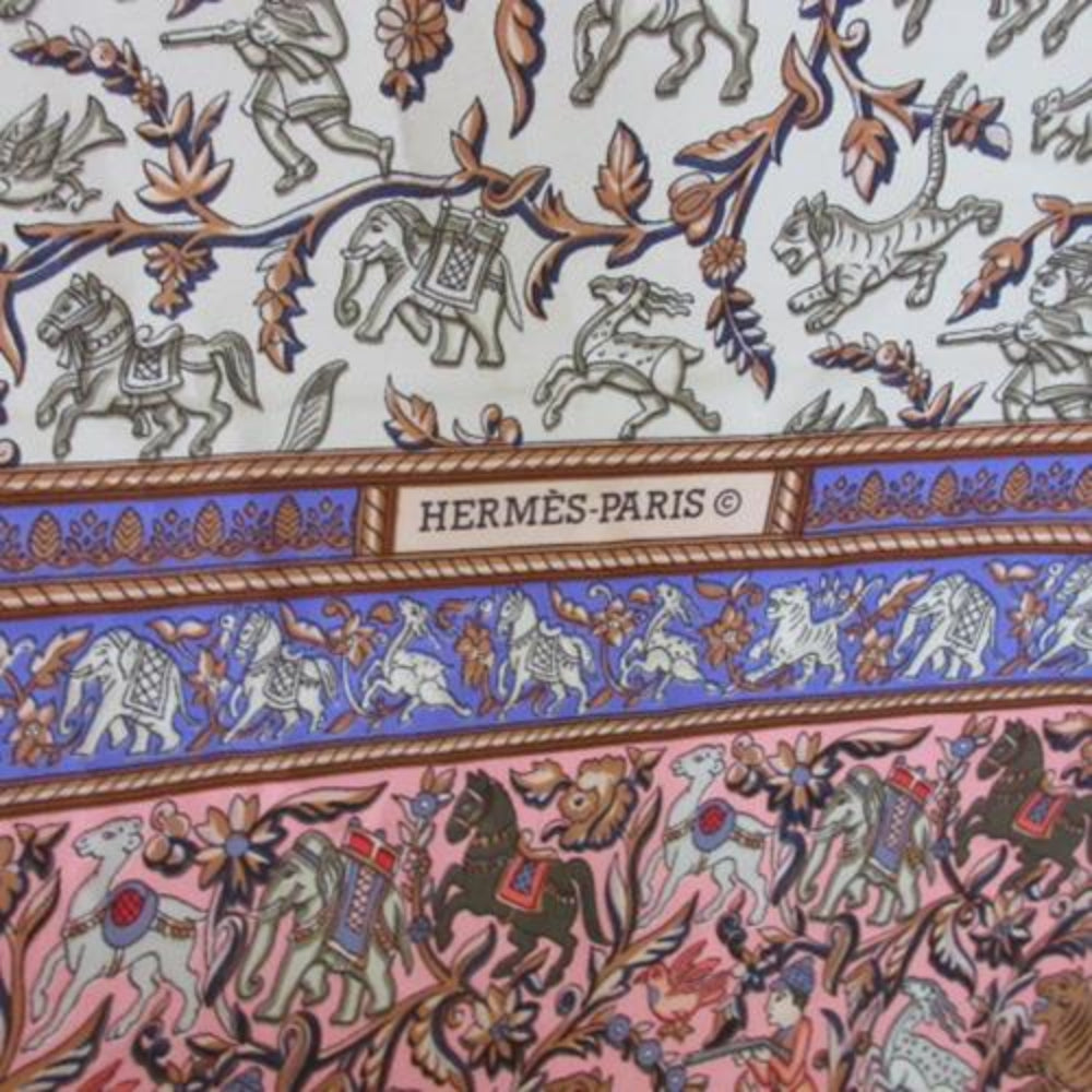 HERMES Silk Scarf - Chasse en Inde - 35" Square - 4806