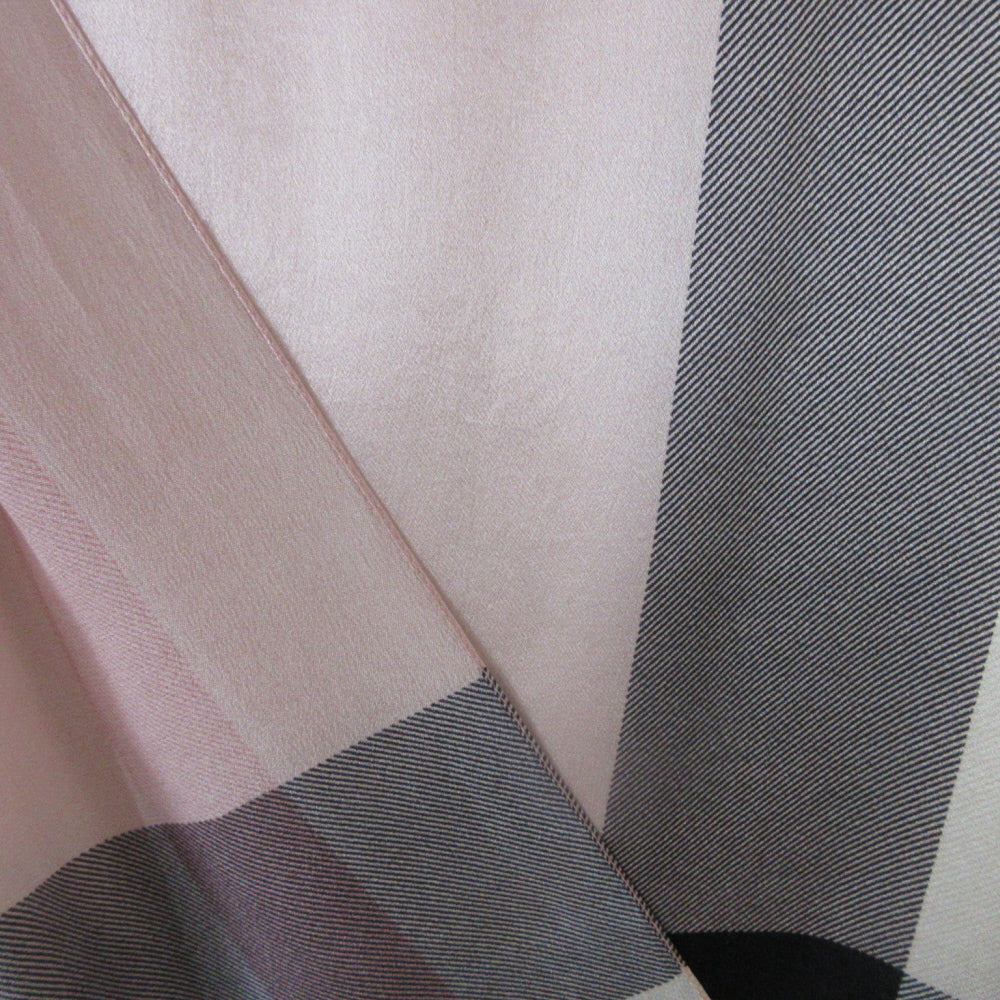 Burberry Geometric Silk Scarf - Long - 5486