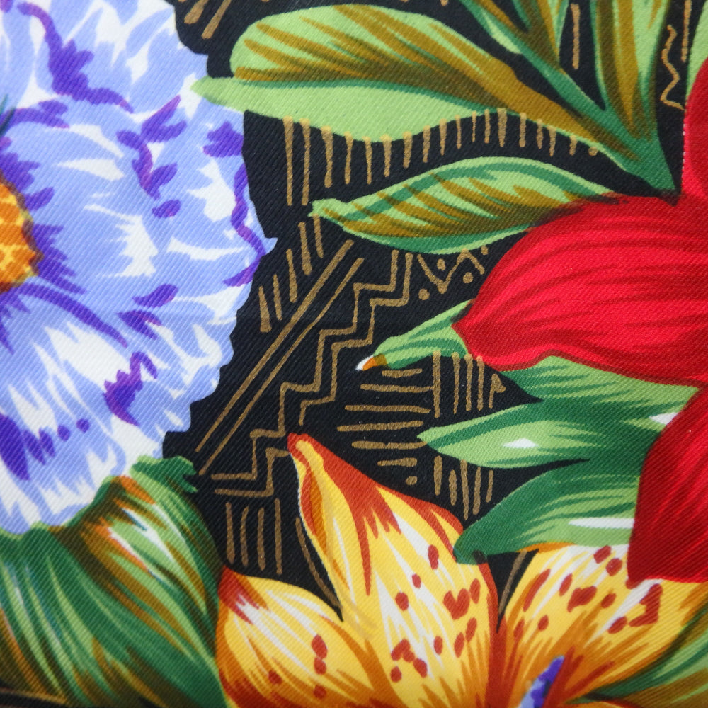 Casual Corner TROPICAL Flowers Scarf - Square - 5546