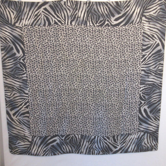 Frangi Animal Print Silk Scarf - Square - 5309