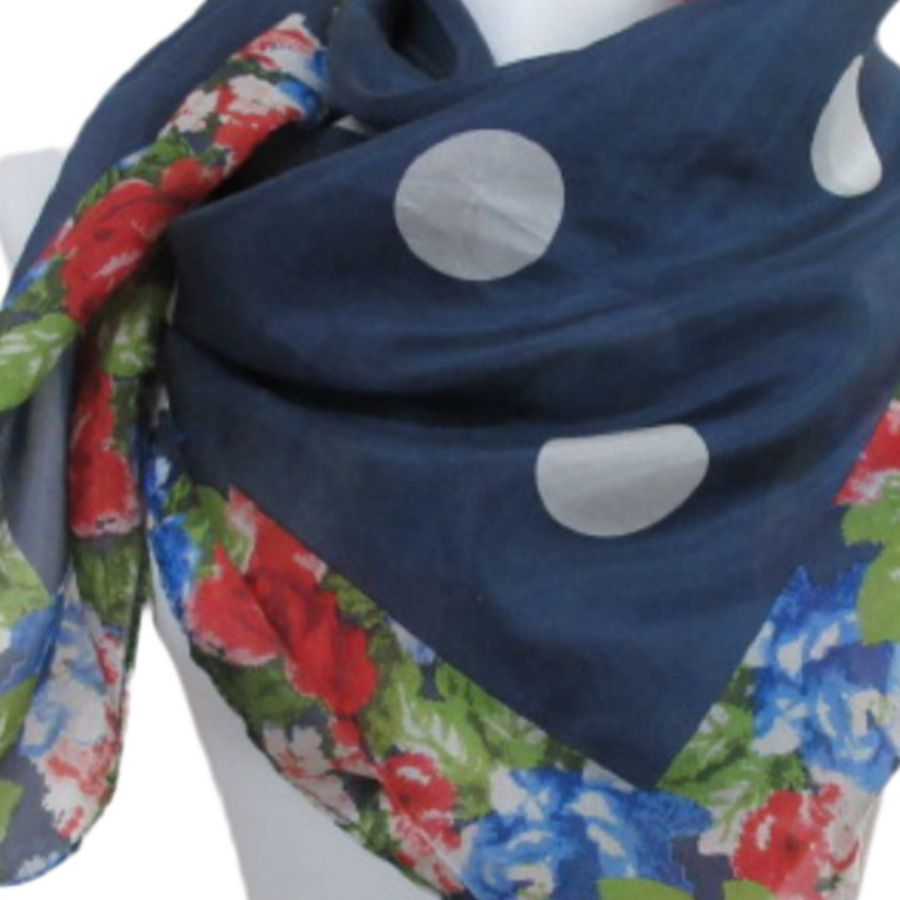 ABERCROMBIE & FINCH Silk Scarf - Square - 2717