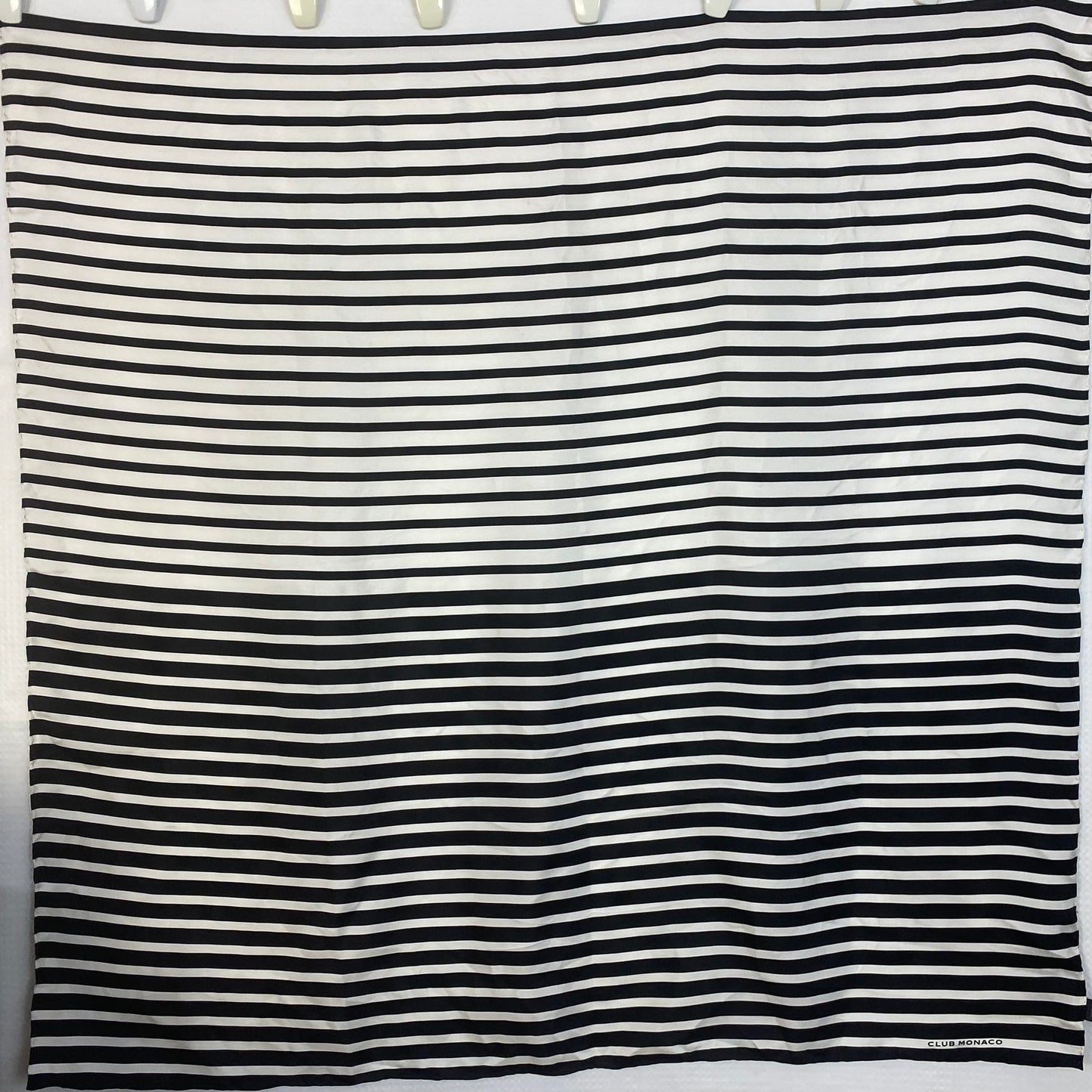 Club Monaco Geometric Silk Scarf - Square – 4947
