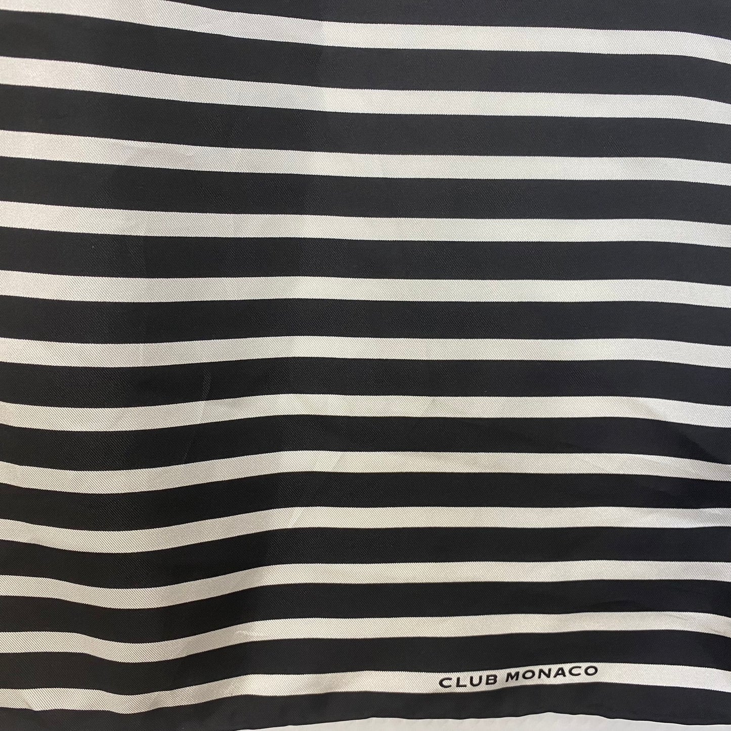 Club Monaco Geometric Silk Scarf - Square – 4947