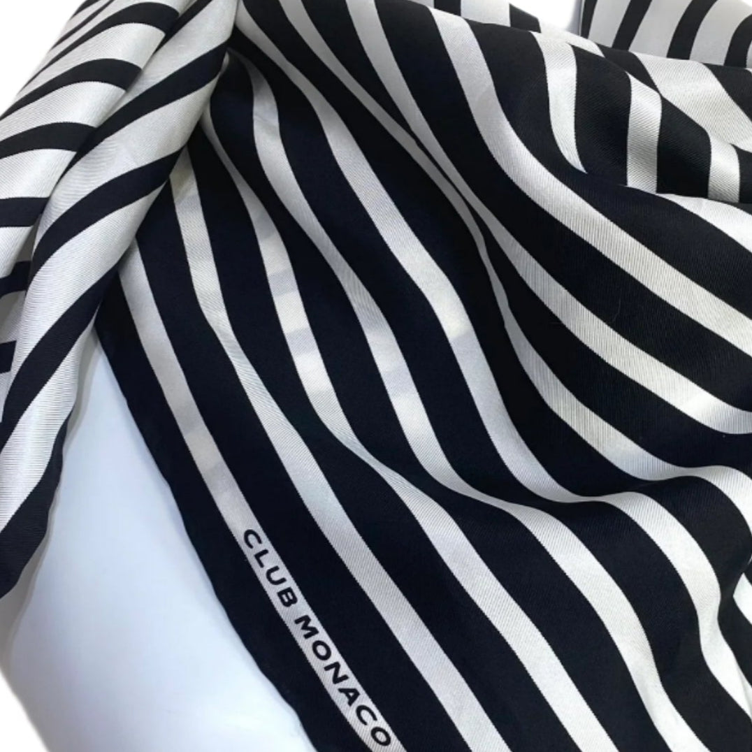 Club Monaco Geometric Silk Scarf - Square – 4947