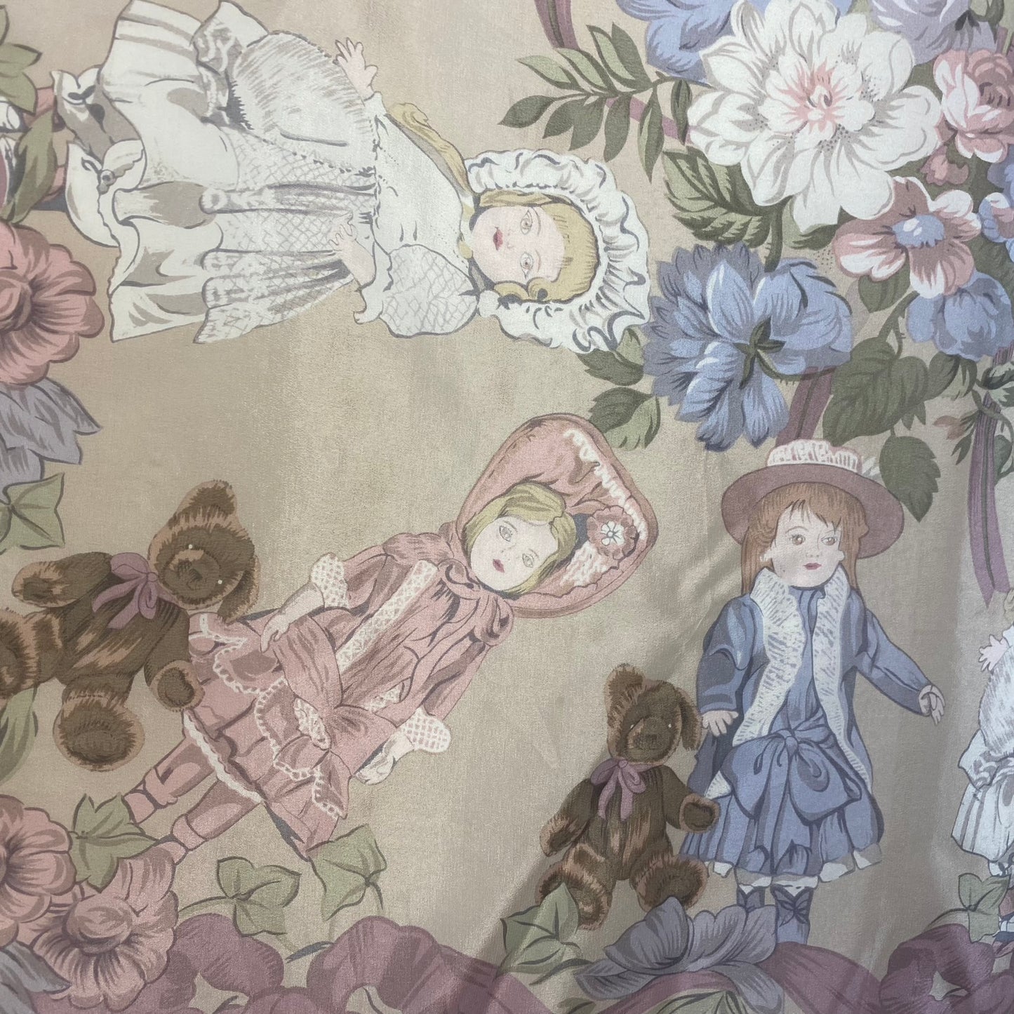 Liz Claiborne Antique Collector Dolls Silk Scarf - Square – 4950