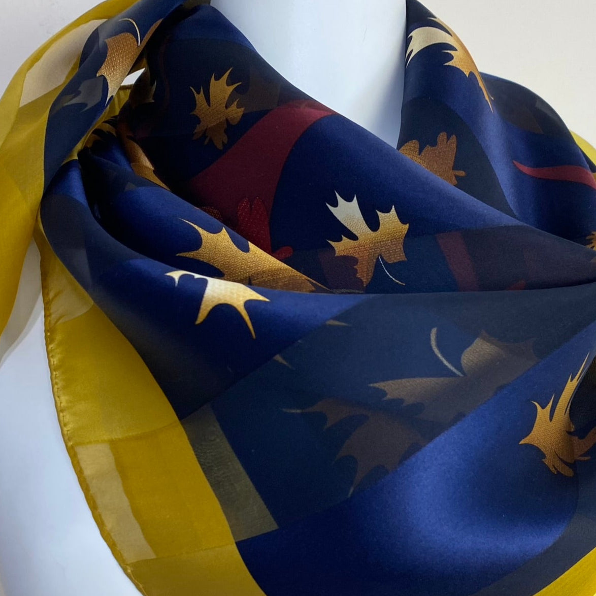 Oscardo Maple Leaf Silk Scarf - Square - 4956