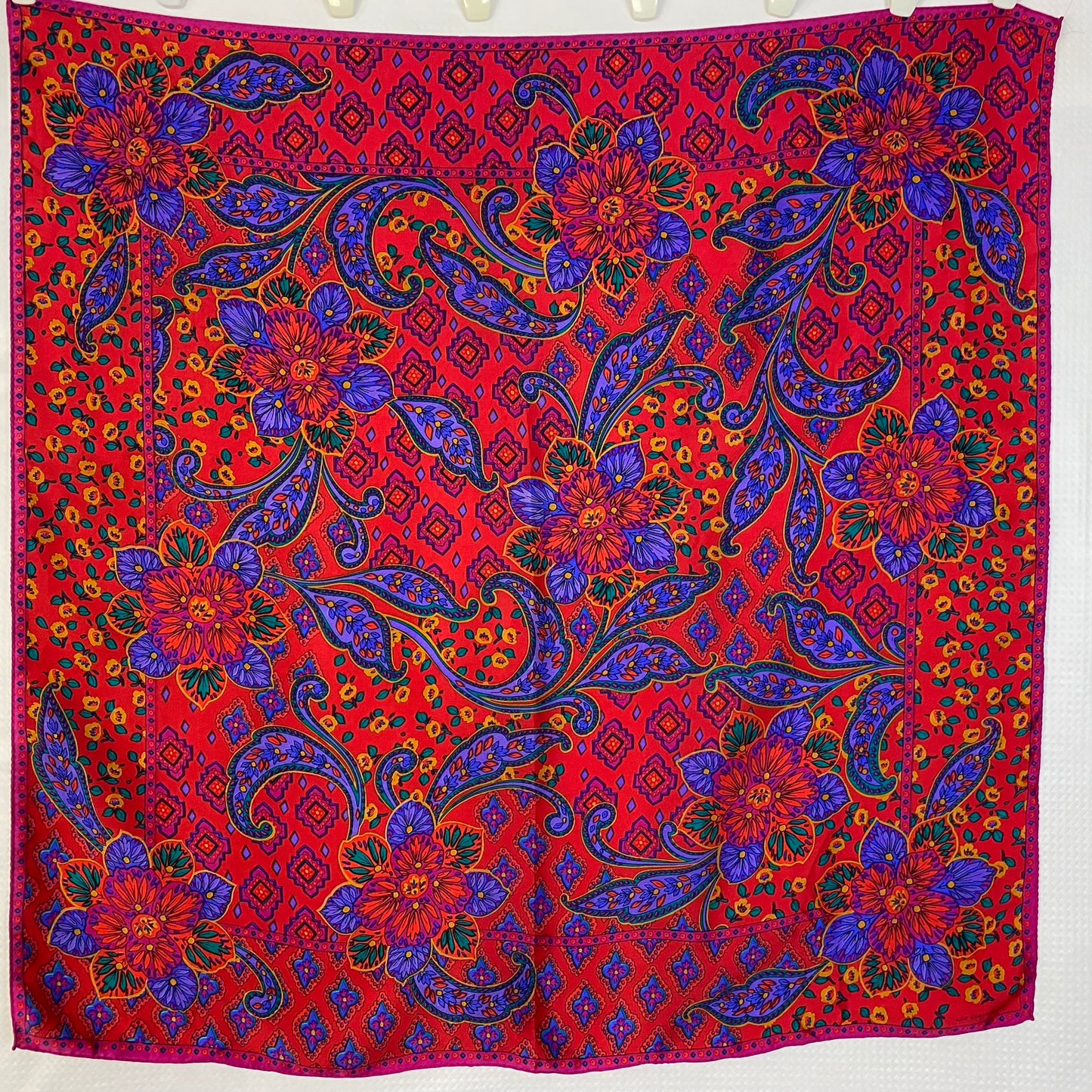 Liz Claiborne Designer Silk Scarf - Square – 4955