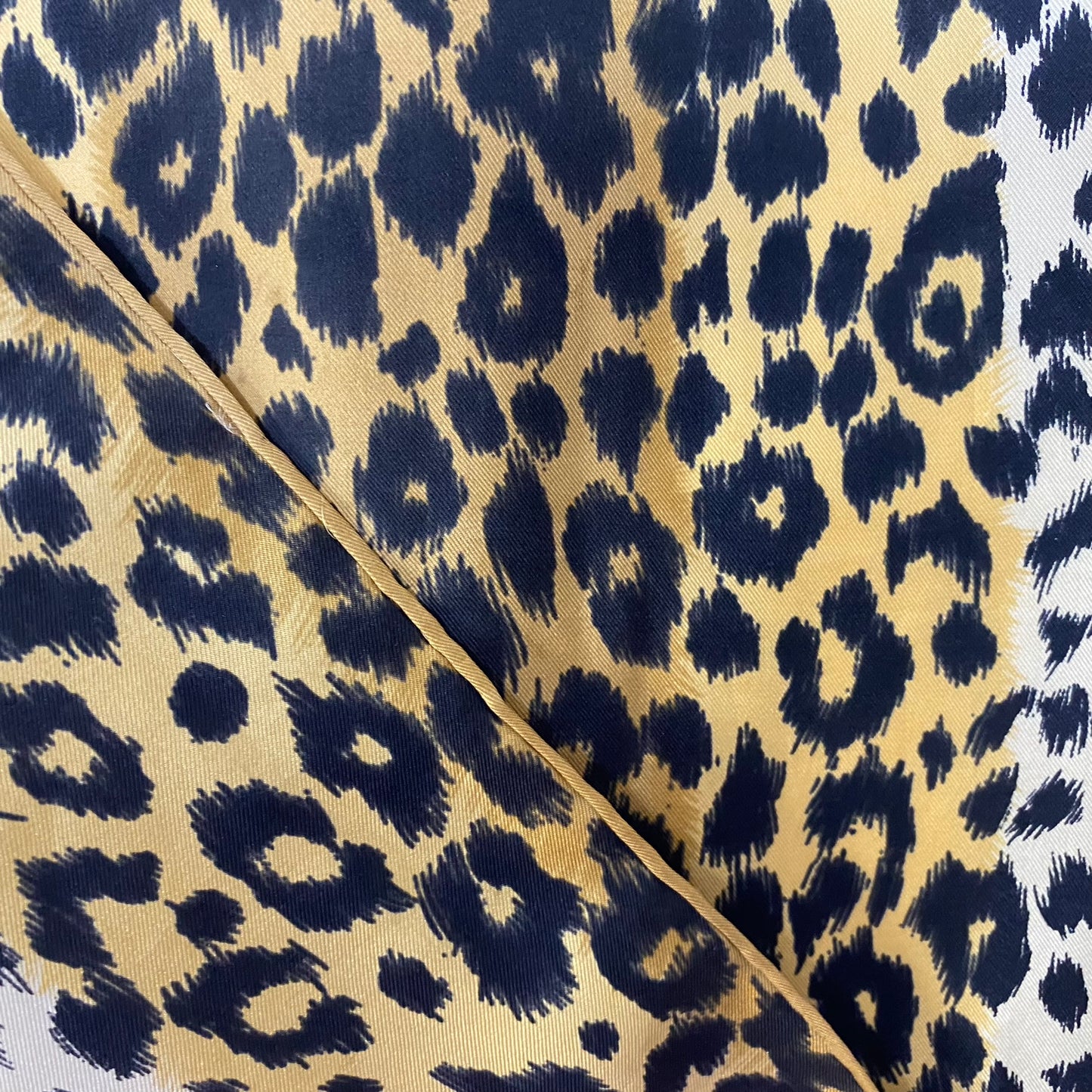 Echo Animal Print Silk Scarf - Long – 5003