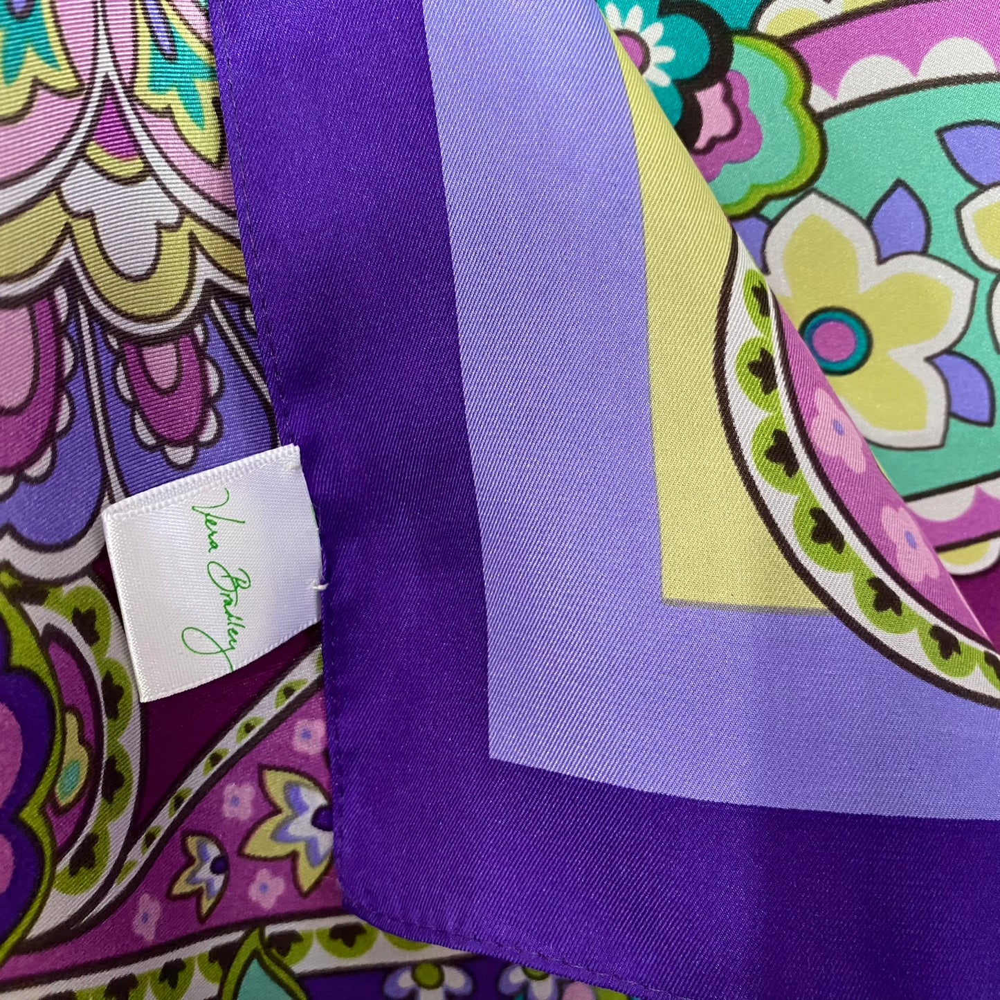 Vera Bradley Retro Paisley Floral Silk Scarf - Square – 5028