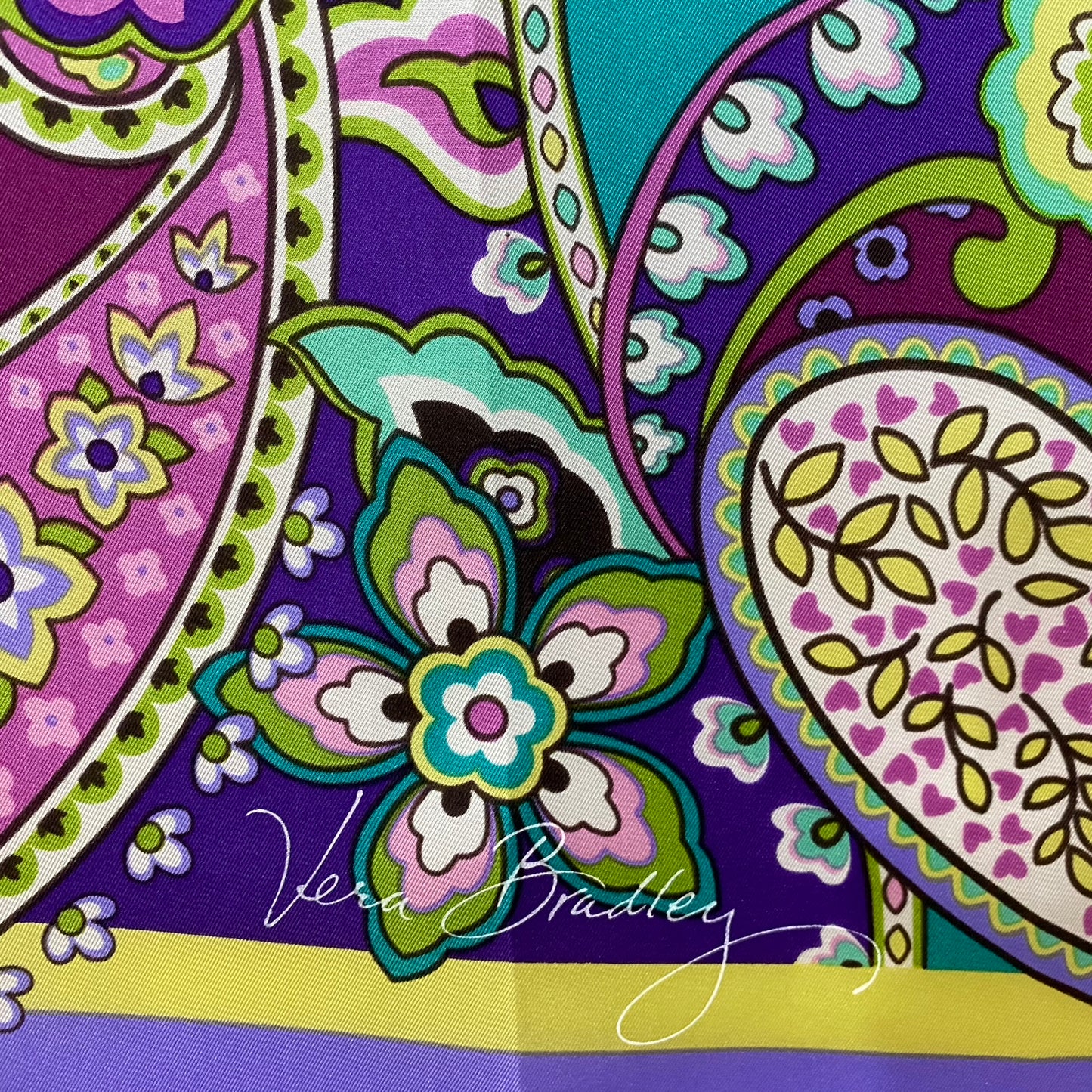 Vera Bradley Retro Paisley Floral Silk Scarf - Square – 5028