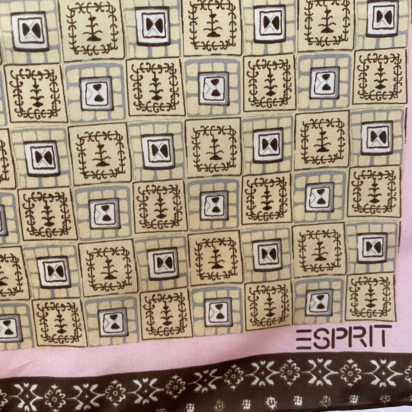 Esprit Art Silk Scarf - 18" Square – 5047