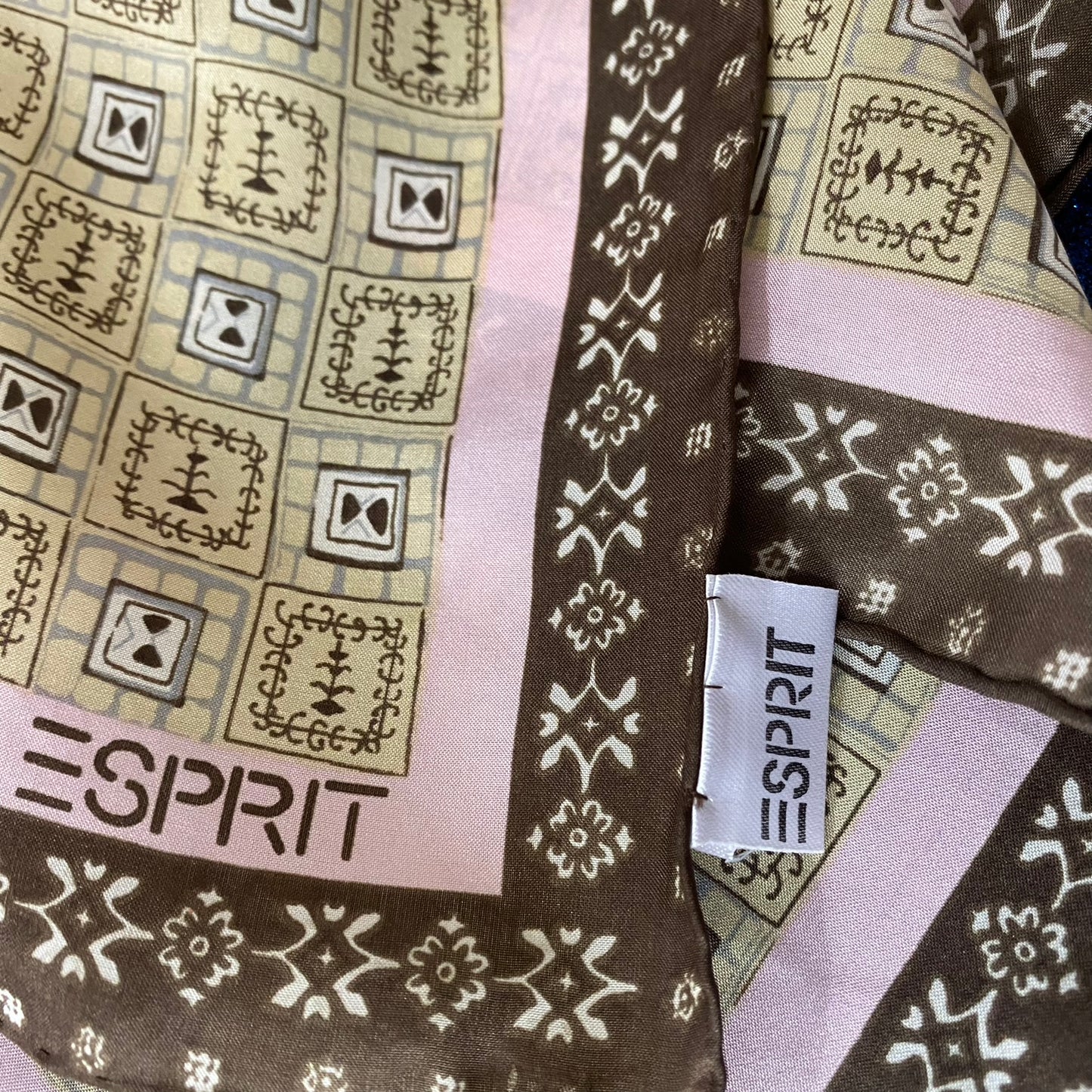 Esprit Art Silk Scarf - 18" Square – 5047