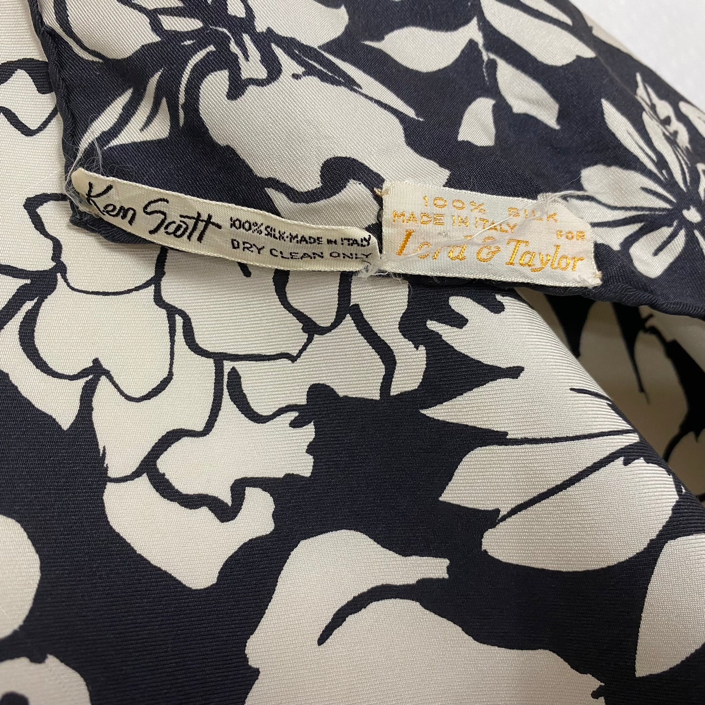 Ken Scott Floral Silk Scarf - Square - 5080