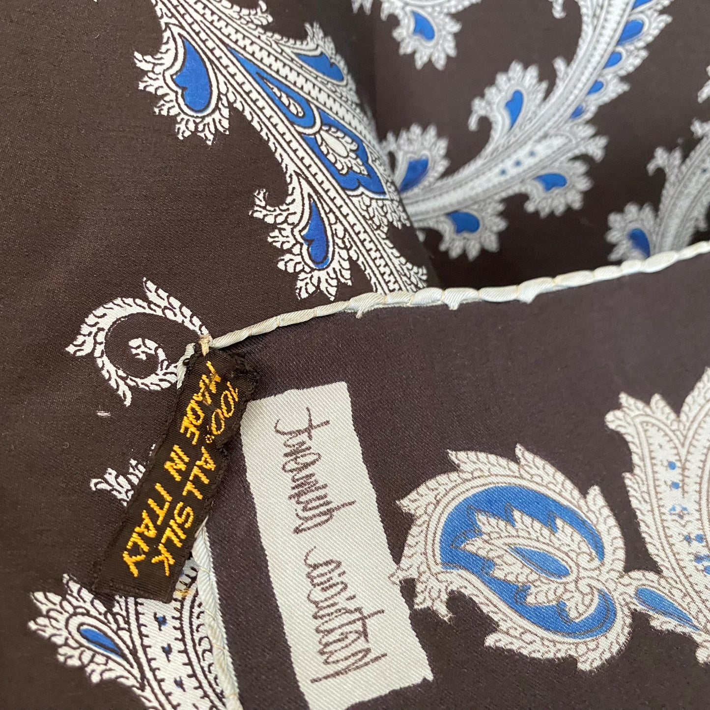 Patricia Dumont Paisley Silk 21" Pocket Square – Hankie - 5142