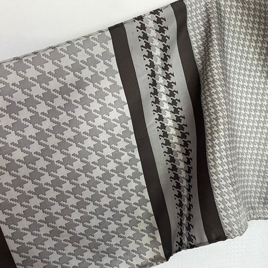 HOLT RENFREW Mens Designer Silk Scarf- Long - 5150