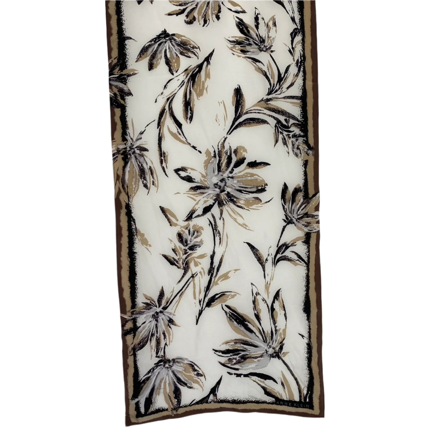 Floral patterned fabric on a plain background