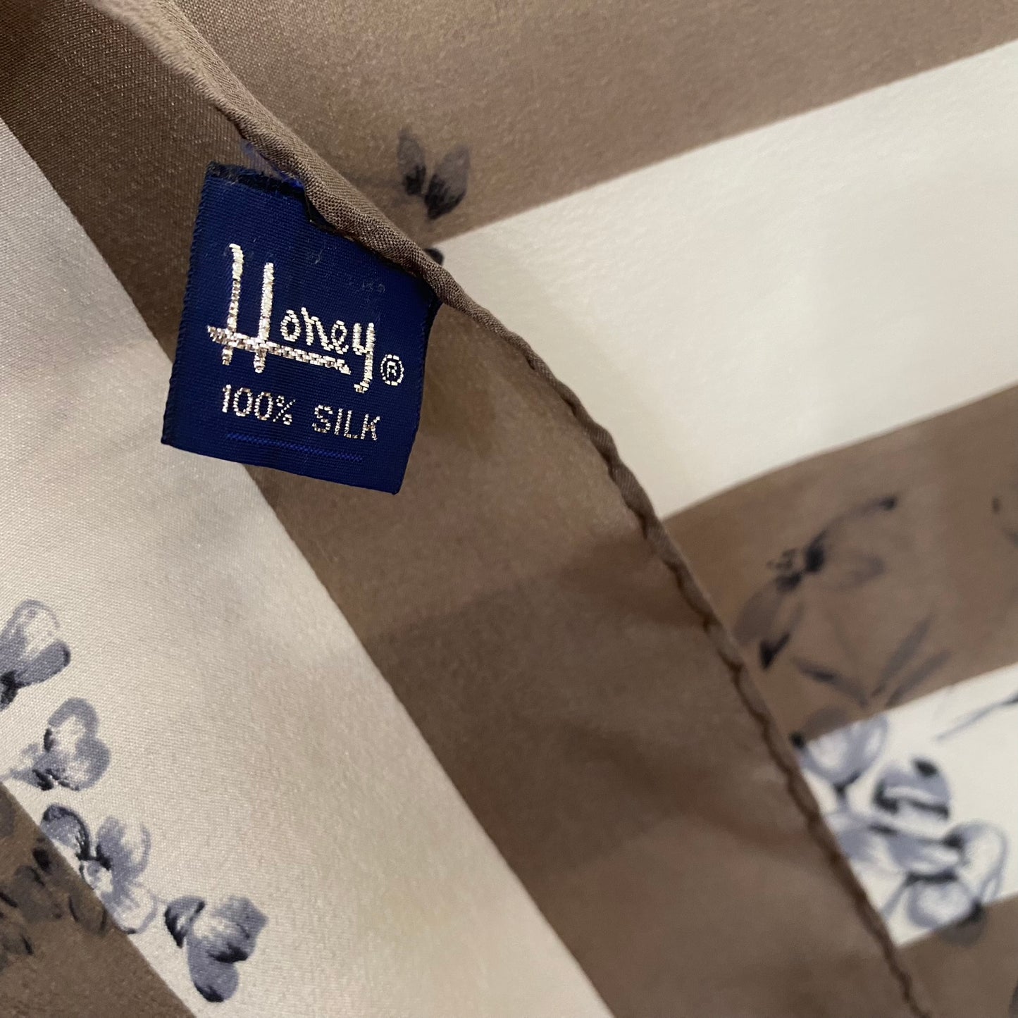 Classy Honey Floral Silk Scarf - Square - 5259