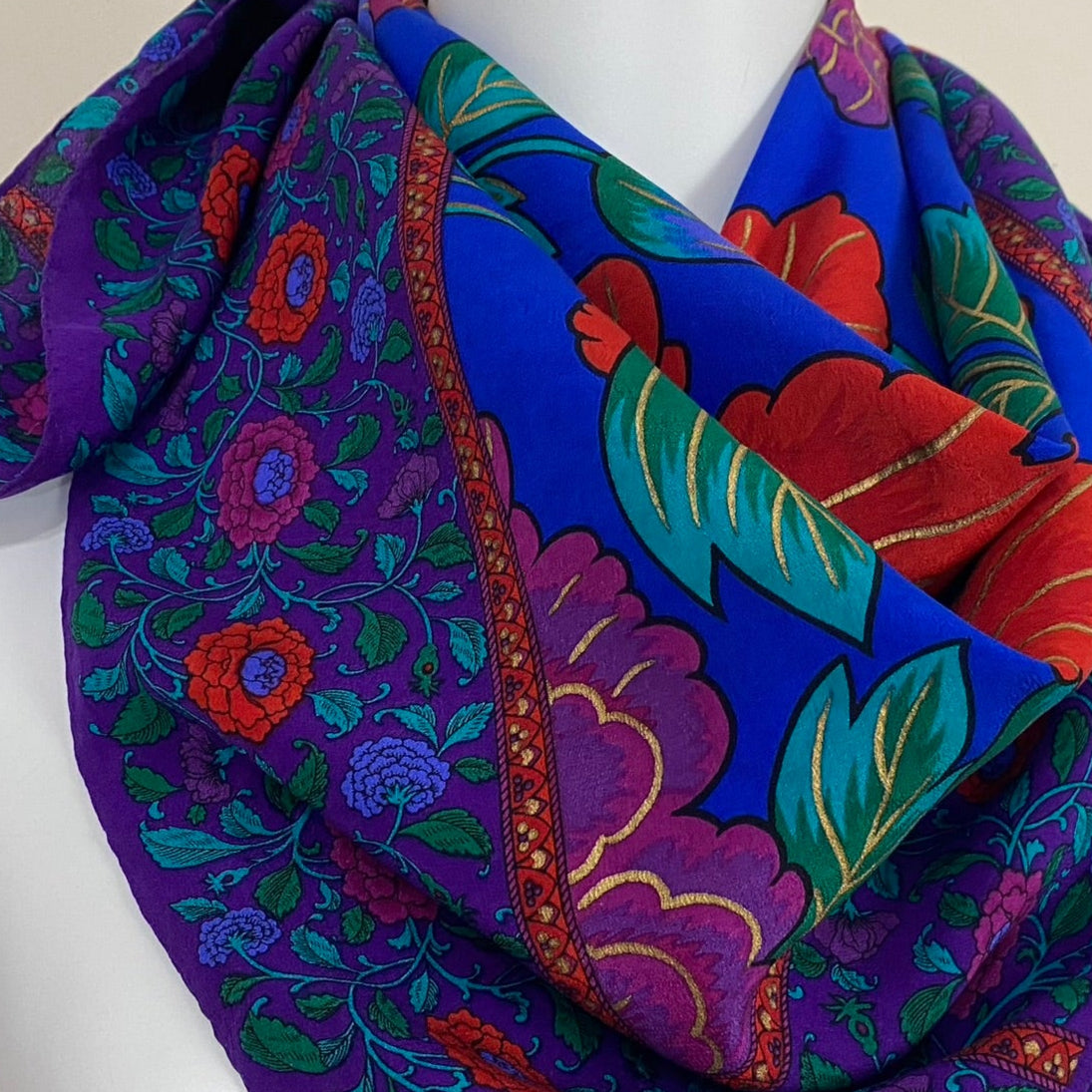 Liz Claiborne Floral Silk Scarf - Square - 5274