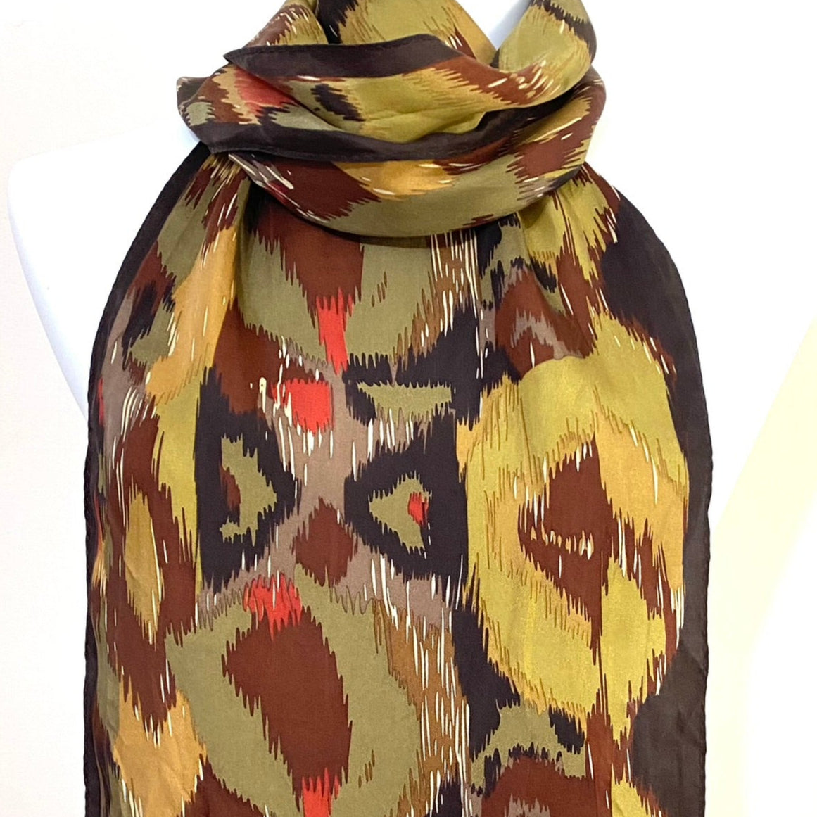 Oscar de la Renta Abstract Art Silk Scarf - Long - 4932